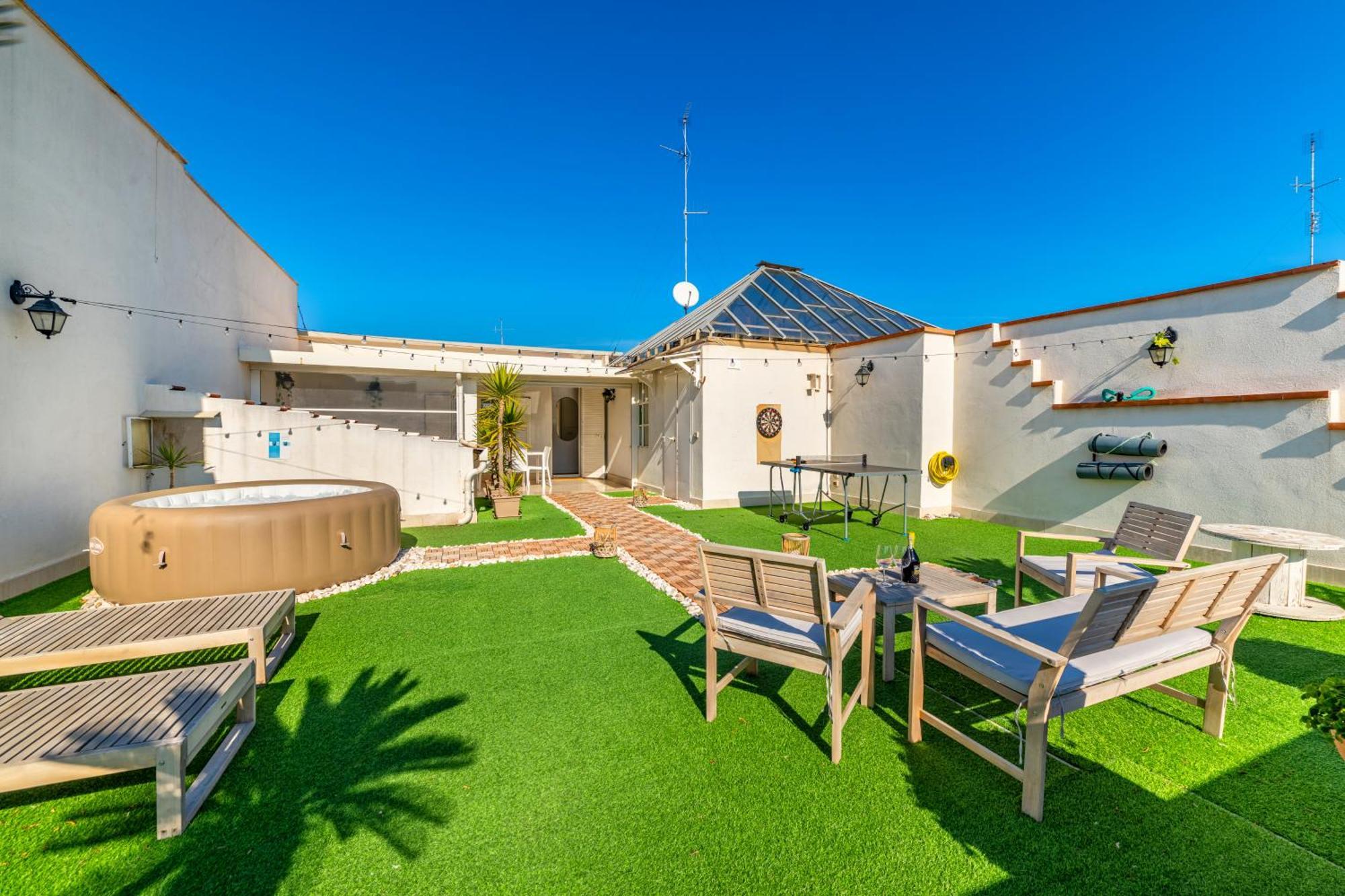 150Mq Rooftop Paradise - Spacious Private Terrace Bari Exterior photo