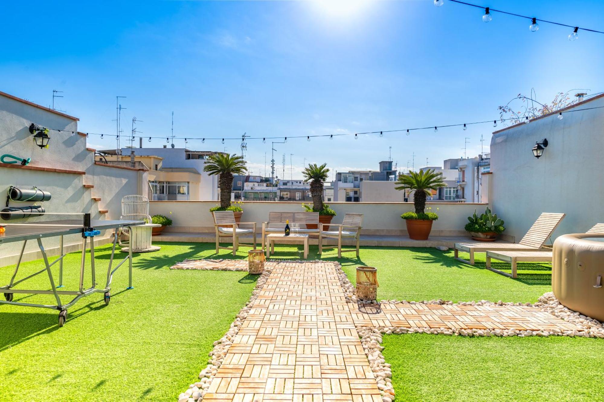 150Mq Rooftop Paradise - Spacious Private Terrace Bari Exterior photo